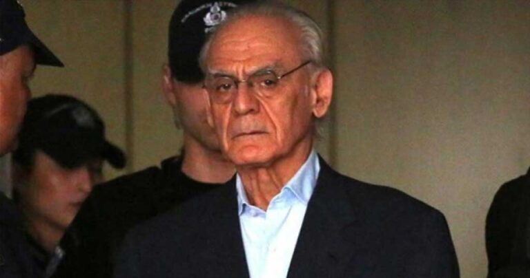 Αποφυλακίζεται ο Άκης Τσοχατζόπουλος