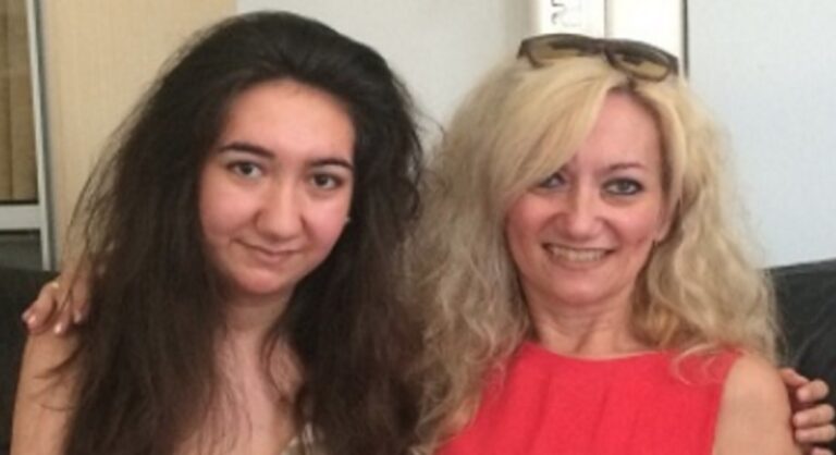 Μητέρα στον Βόλο έδωσε Πανελλήνιες μαζί με την κόρη της και πέτυχαν και οι δυο