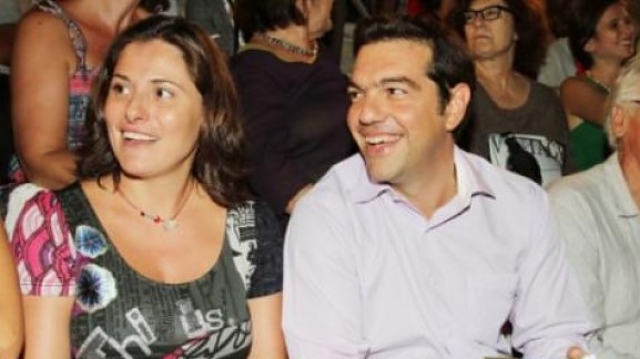 Σε σπίτι 250 τ.μ. στο Σούνιο η οικογένεια Τσίπρα για το καλοκαίρι