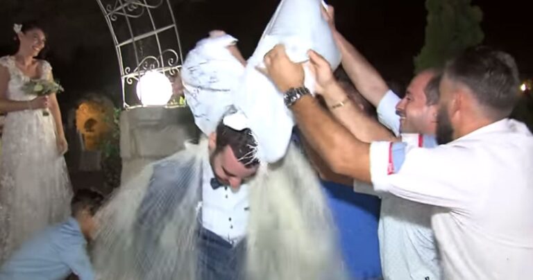 Κρήτη: Έλουσαν τον γαμπρό με 200 κιλά ρύζι στα Ζωνιανά