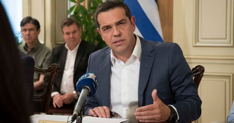 Ο Αλέξης Τσίπρας είναι έτοιμος να πάρει κεφάλια