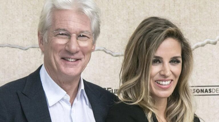 Μπαμπάς ο Ρίτσαρντ Γκιρ – Έγκυος η κατά 35χρόνια μικρότερη σύζυγός του