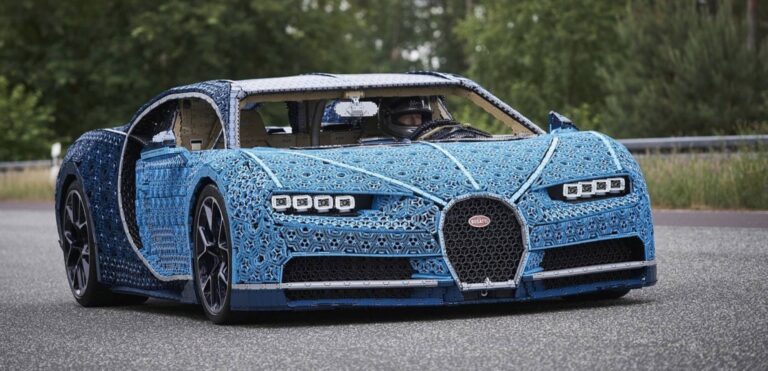 Κατασκεύασαν Bugatti από τουβλάκια LEGO που οδηγείται κανονικά