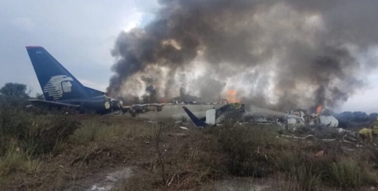 Μεξικό: Συνετρίβη αεροσκάφος με 101 επιβαίνοντες και επέζησαν όλοι