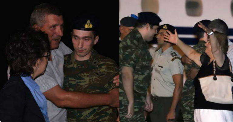 Στην αγκαλιά των γονιών τους οι δύο Έλληνες στρατιωτικοί με το που κατέβηκαν από το αεροπλάνο