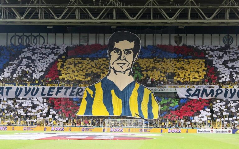 Ο Έλληνας ποδοσφαιριστής που έγινε εθνικός ήρωας στην Τουρκία