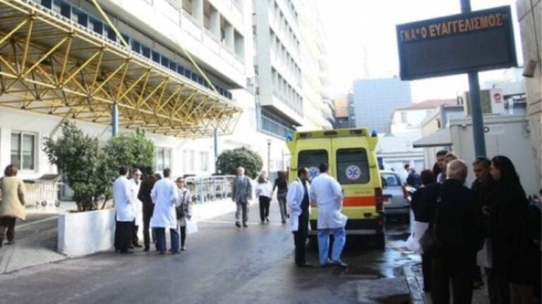 Τιμούν τον όρκο στον Ιπποκράτη και σώζουν ζωές οι γιατροί και το προσωπικό στον «Ευαγγελισμό»