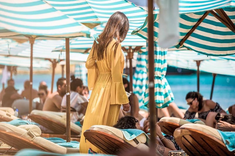 Το beach club θα ανοίξει εντός του Four Seasons Jumeirah