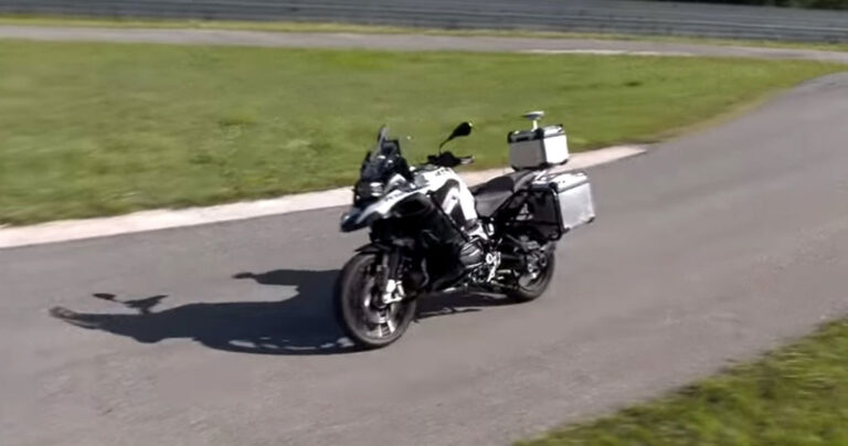 H BMW κατασκεύασε την πρώτη μοτοσυκλέτα που δεν χρειάζεται αναβάτη