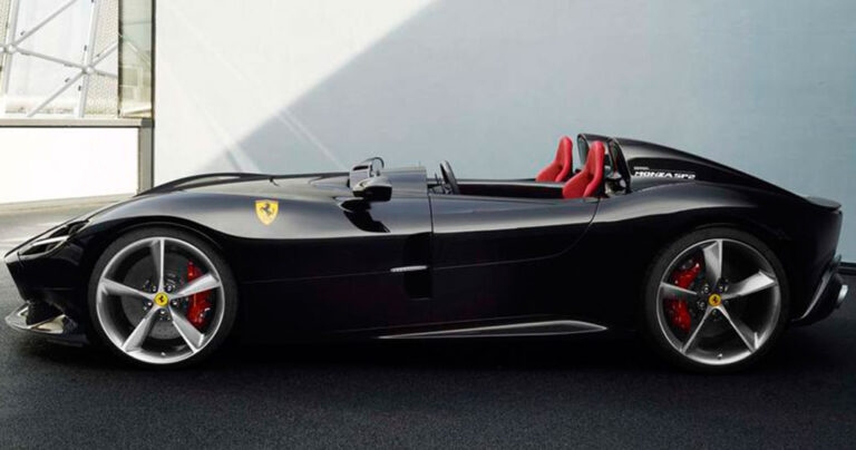 Tα δυο νέα μοντέλα της Ferrari ξεπερνούν τα όρια της φαντασίας