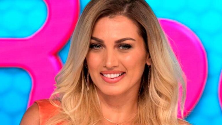 «Μπράβο στην Κωνσταντίνα Σπυροπούλου. Είναι μια απ’ τις χειρότερες παρουσιάστριες τηλεόρασης»