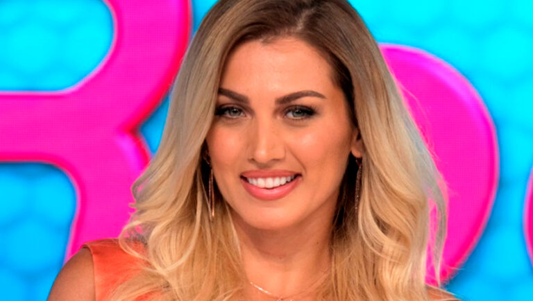 Σπυροπούλου: Φωτογραφήθηκε ολόγuμνη και θα ορκιζόσουν πως βλέπεις την Αγγελική Ηλιάδη 