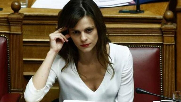 Έπεσαν οι υπογραφές: Αύξηση μισθού από 586 σε 800 ευρώ