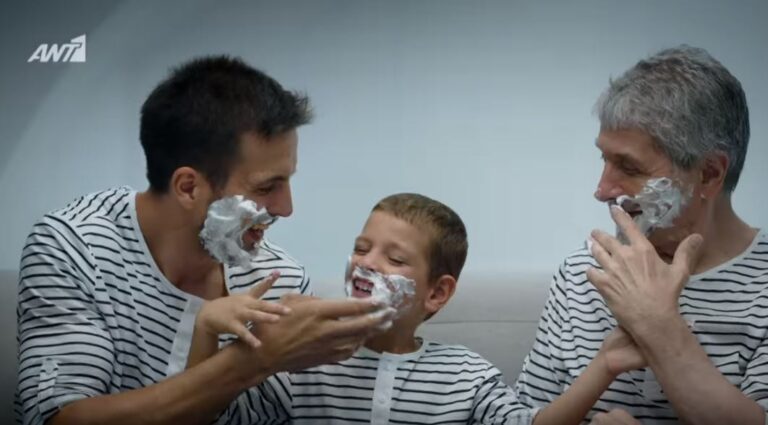 To νέο πρόγραμμα του ΑΝΤ1 δείχνει ότι είναι φυσιολογικό ένα παιδί να έχει δυο γκέι μπαμπάδες