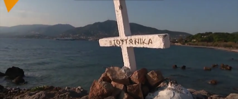 Κάτοικοι της Μυτιλήνης έβαλαν ξανά τον Σταυρό που ξερίζωσαν στη θέση του