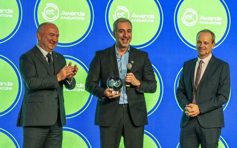 Σε Ελληνα ερευνητή το κορυφαίο ευρωπαϊκό βραβείο καινοτομίας