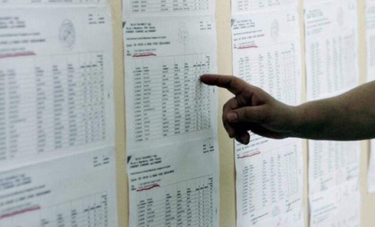 Δηλώνουν ως διαμονή την Μάνδρα για να επωφεληθούν στα μόρια των Πανελληνίων