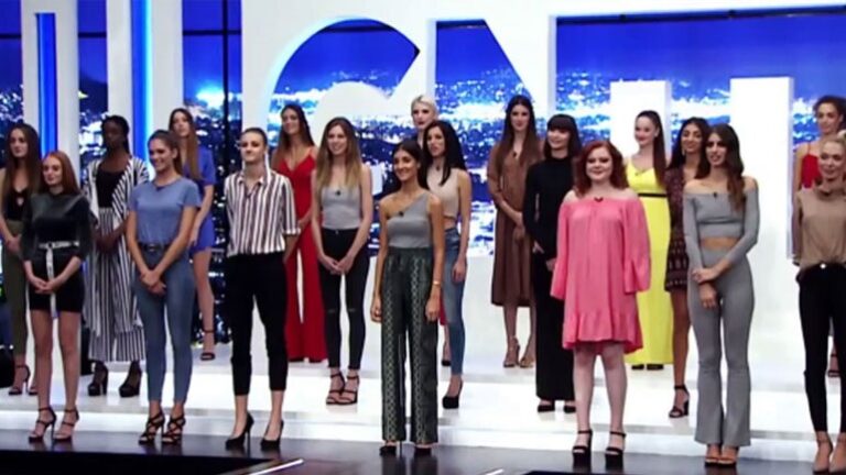 Ο χυδαίος (υπο)κόσμος της μόδας και του σεξισμού