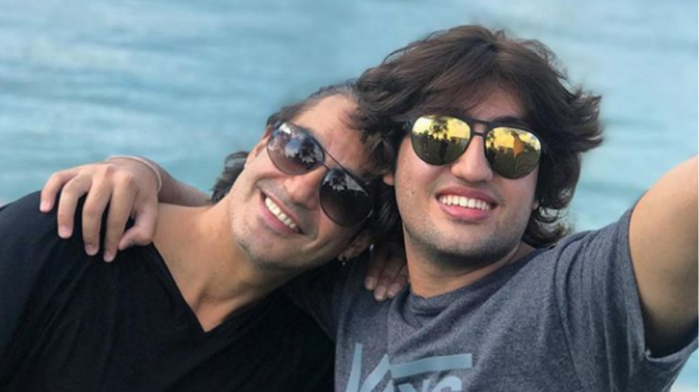 Διονύσης Σχοινάς και υιός: Πραγματικά σαν δύο σταγόνες νερό