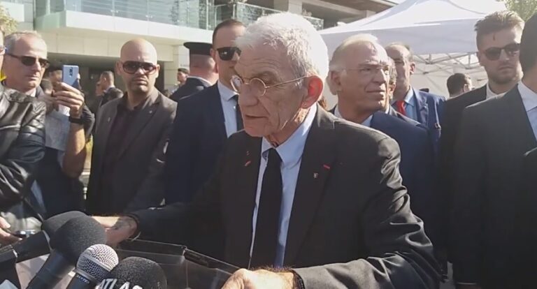 Kωλοτούμπα Mπουτάρη: «Oι παρελάσεις εμψυχώνουν τον πατριωτισμό μας»