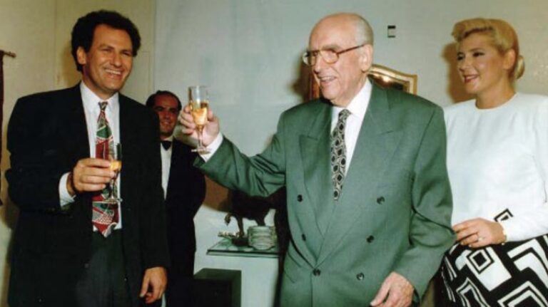 Τα 90+1 κακουργήματα της «εγκληματικής οργάνωσης» ΠΑΣΟΚ