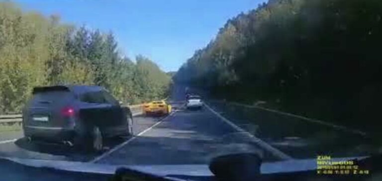 Τρομακτικό τροχαίο στην Σλοβακία: Τρεις οδηγοί Φεράρι, Πόρσε και Μερσεντές έκαναν αγώνα ταχύτητας