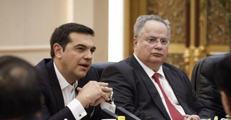 Δεκτή η παραίτηση Κοτζιά – Ο Τσίπρας αναλαμβάνει το Yπουργείο Εξωτερικών