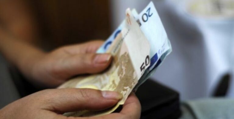 Ποιοι μπαίνουν πρώτοι στην λίστα για το κοινωνικό μέρισμα