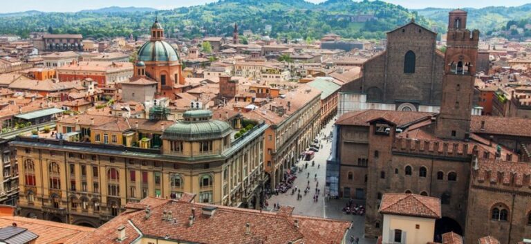 Iταλική πόλη δίνει δωρεάν παγωτό και μπύρα σε όσους μετακινούνται με το ποδήλατο