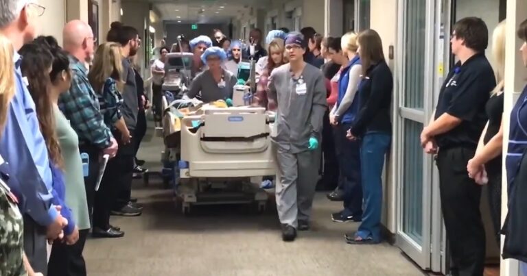 Δωρητής οργάνων έκανε την τελευταία «βόλτα» του στο νοσοκομείο και συγκινεί παγκοσμίως