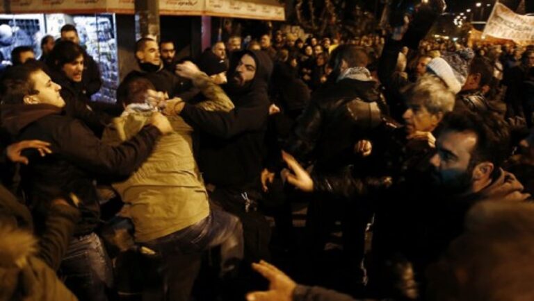 Έδειραν στελέχη του ΣΥΡΙΖΑ στην πορεία για την 45η επέτειο του Πολυτεχνείου