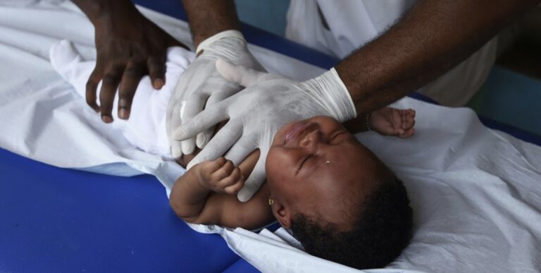 Έντεκα εκατομμύρια παιδιά θα χάσουν τη ζωή τους από πνευμονία έως το 2030