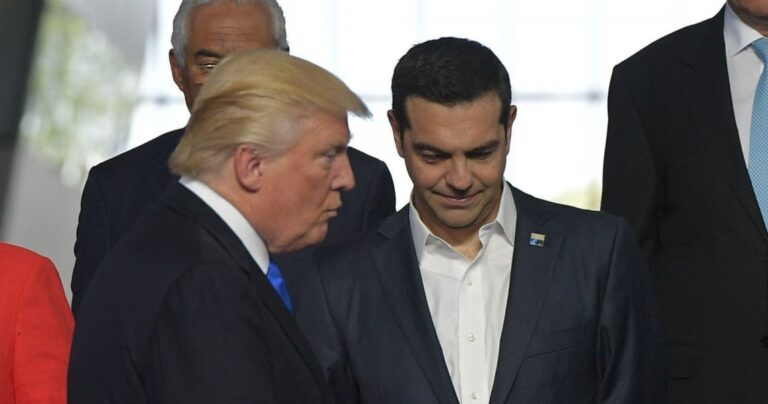 O Τραμπ έδωσε τα συγχαρητήρια του στον Τσίπρα για την οικονομία