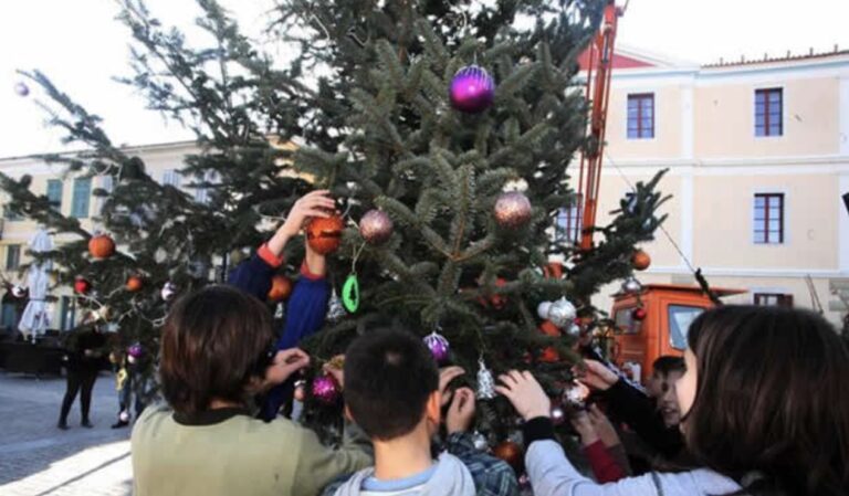 Πότε κλείνουν τα σχολεία για τις διακοπές των Χριστουγέννων