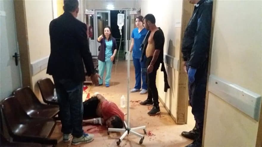 Καρδίτσα: Μεθυσμένος Ρομά επιτέθηκε σε γιατρό και την κλώτσησε στα πλευρά 2 kedro_aima1