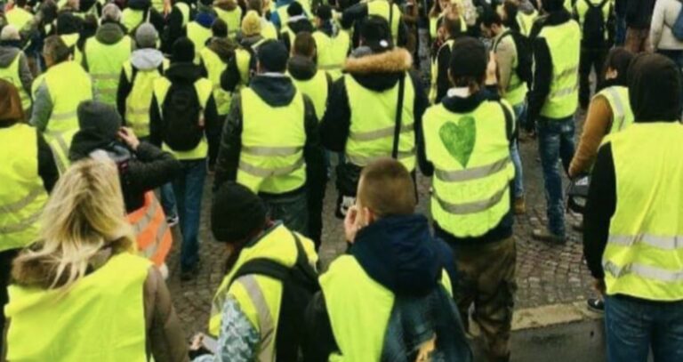 Με κίτρινα γιλέκα θα υποδεχτούν τον Τσίπρα στη Θεσσαλονίκη