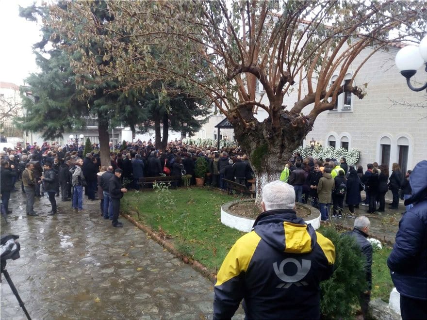 Θρήνος στο Διδυμότειχο: Το τελευταίο αντίο στην 21χρονη Ελένη Τοπαλούδη 15 47365322_285951885596744_2492397134213545984_n__1_