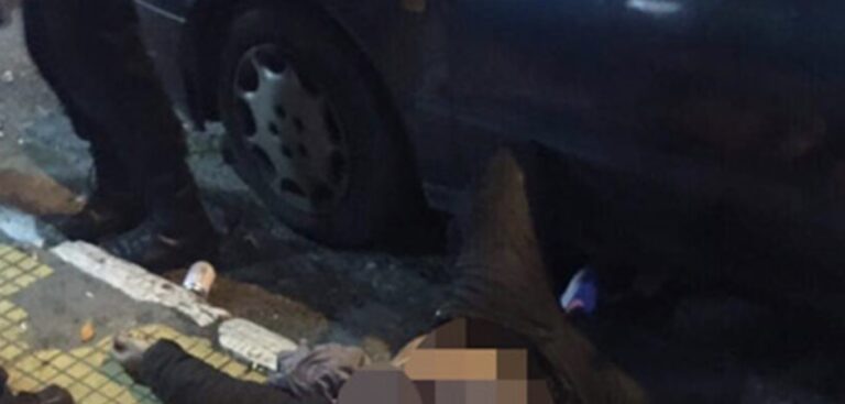 Φωτογραφία-σοκ: Αλβανοί σκότωσαν Αφγανό στο κέντρο της Αθήνας