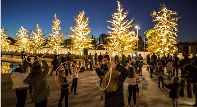 10 καλοί λόγοι που τα παιδιά πρέπει να επισκεφθούν τον Χριστουγεννιάτικο κόσμο του ΚΠΙΣΝ
