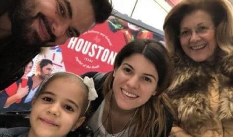 Χριστουγεννιάτικο θαύμα: «Καθαρή» από τον καρκίνο η κόρη του Ηλία Καμπακάκη