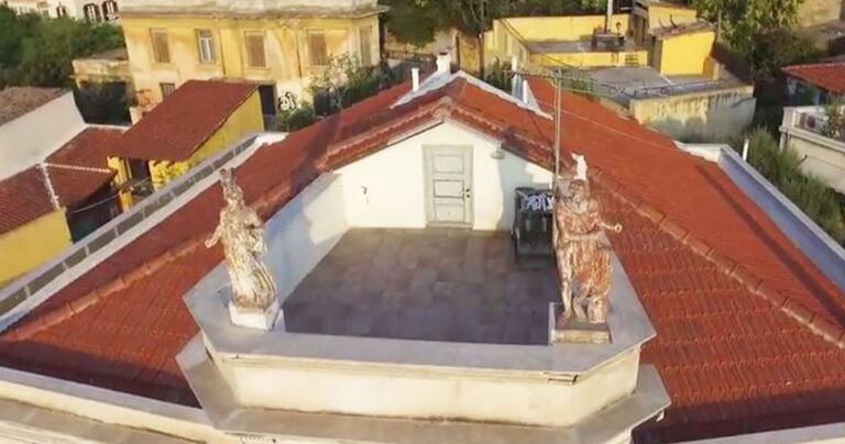 Τα Αναφιώτικα της Πλάκας σε ένα εκπληκτικό βίντεο από ψηλά