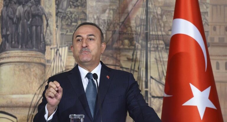 Τσαβούσογλου: «Αιτία πολέμου αν η Ελλάδα επεκταθεί στα 12 μίλια στο Αιγαίο»