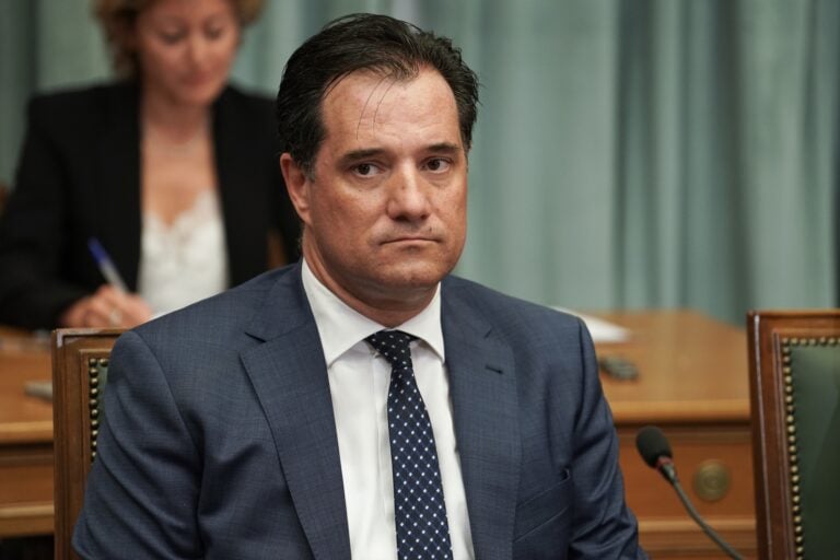 Πού χάθηκε ο Άδωνις Γεωργιάδης; Εξαφανισμένος από τα κανάλια και τα μέσα κοινωνικής δικτύωσης