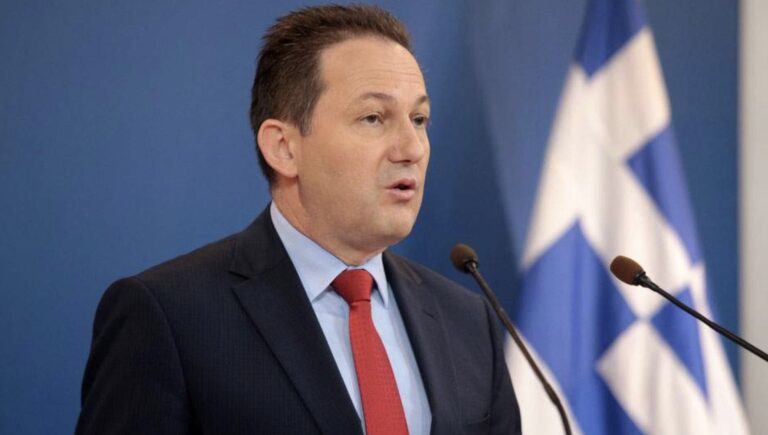 Πέτσας: «Δεν ευθύνεται ο τουρισμός για την αύξηση των κρουσμάτων»