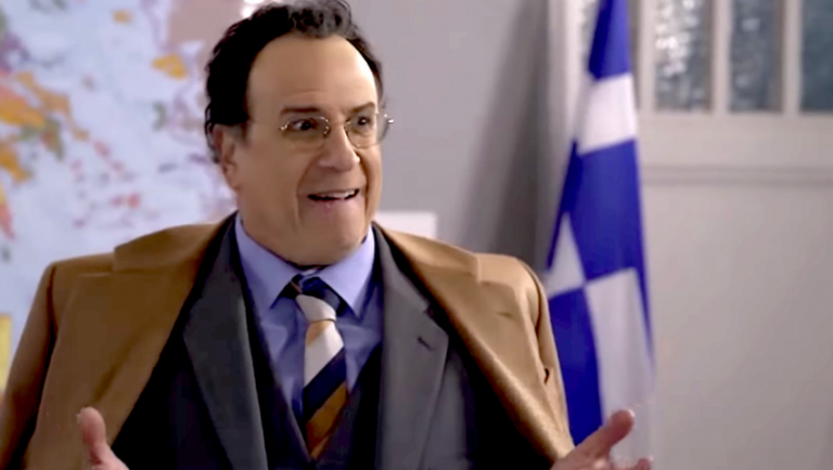 Έγκυος σε εξώφυλλο περιοδικού ο Χάρης Ρώμας!