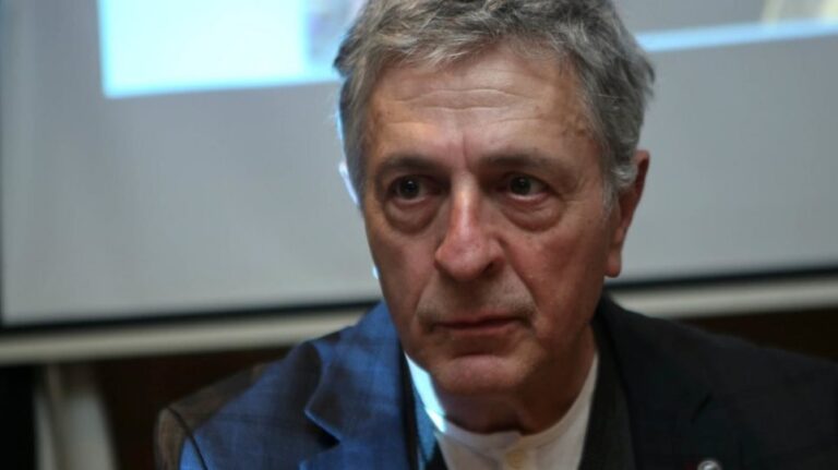 Υπέρ των καταλήψεων ο Κούλογλου