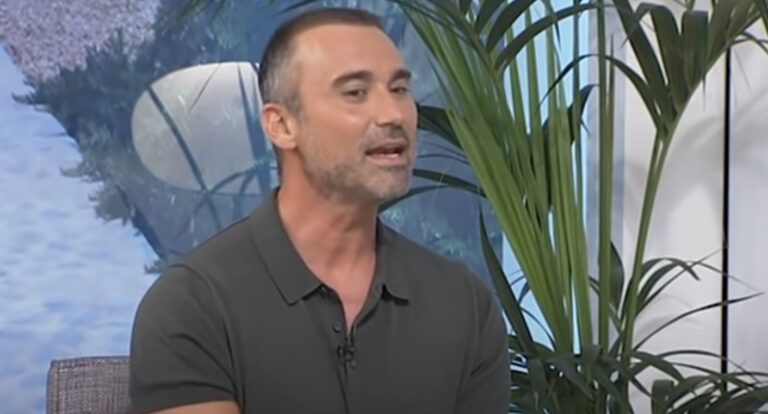 Καπουτζίδης: «Η ομοφυλοφιλία δεν με εμπόδισε να κάνω τα όνειρά μου πραγματικότητα»