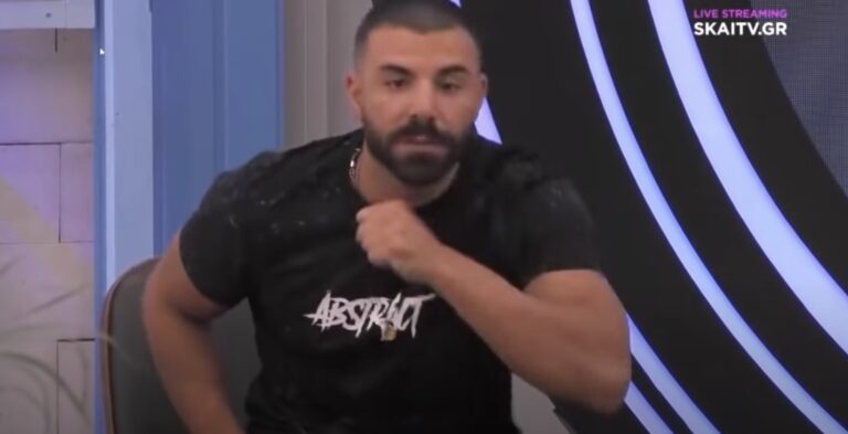Αλεξανδρίδης: «Κυκλοφορώ πάντα με μαχαίρι άμα μου πει κανένας τίποτα θα γίνει της πουτ@ν@ς»