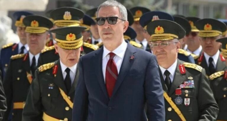 Ακάρ: «Η Ελλάδα πρέπει να αποστρατιωτικοποιήσει το Καστελόριζο»