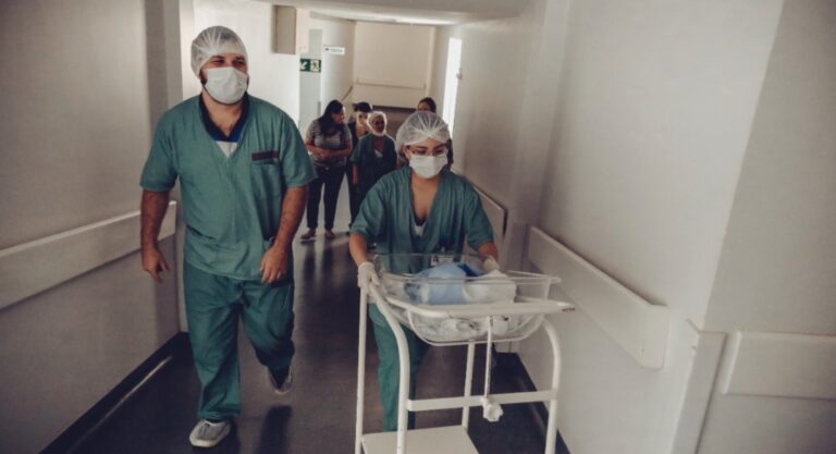 Αυτοί είναι οι 3 δήμοι στην Αττική με τα περισσότερα κρούσματα
